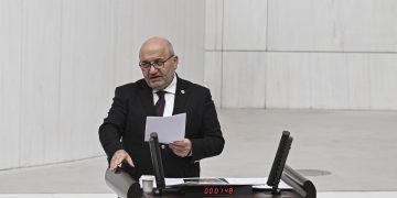 Ханукальное чудо в турецком парламенте